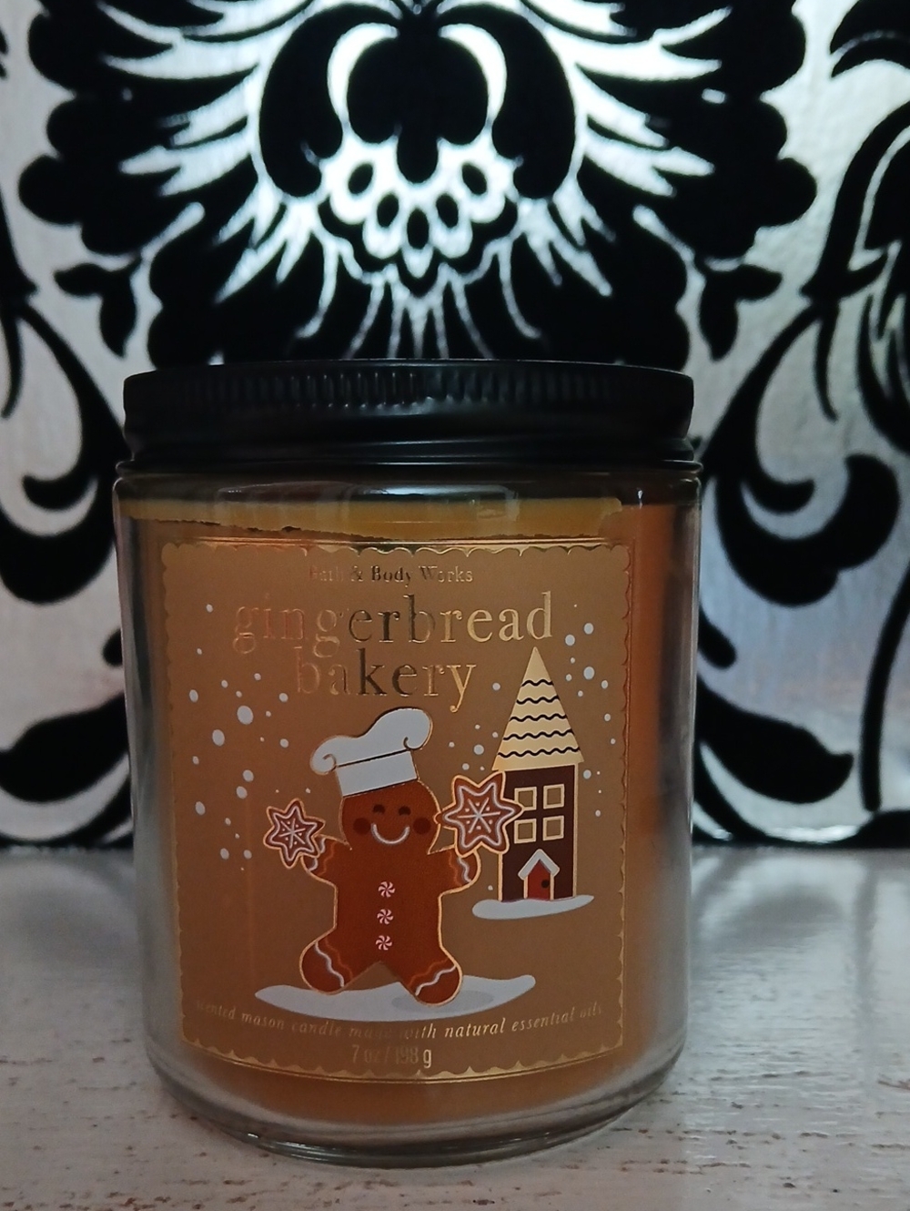 Gingerbread Bakery Candle